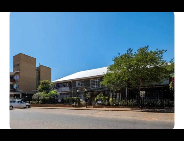 2 BEDROOM PROPERTY TO RENT IN LINDEN